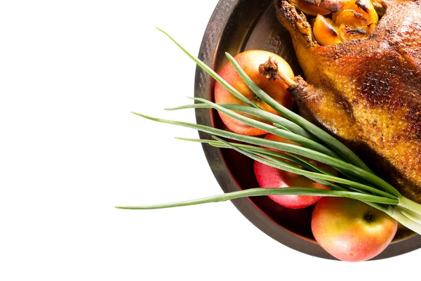 Pato Asado Con Manzanas Hierbas Plato Plata Aislado Blanco Con —  Fotos de Stock