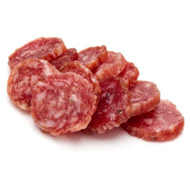 Salam füme sosis dilimleri izole