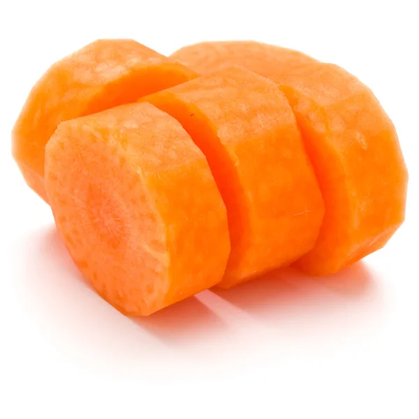 Φέτες ψιλοκομμένο καρότο απομονωμένες — Φωτογραφία Αρχείου