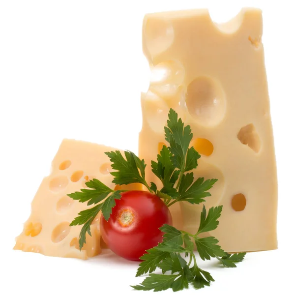 Bloques de queso y tomate cherry —  Fotos de Stock