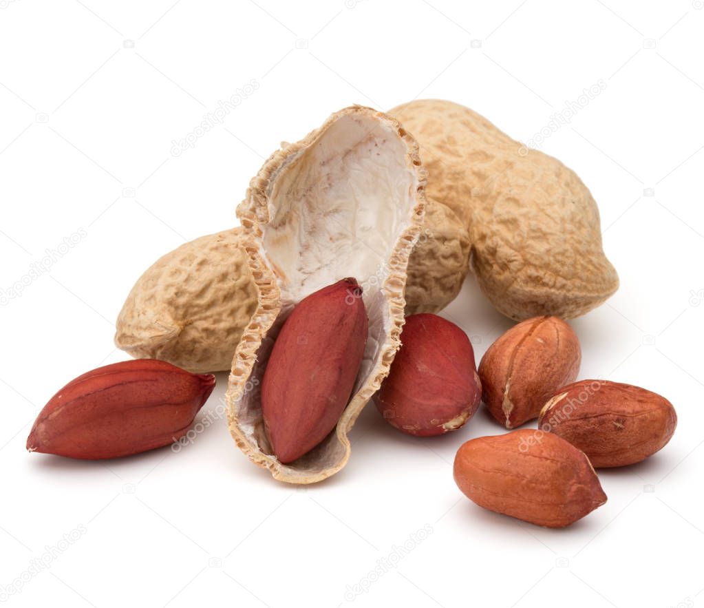 Opened and whole peanuts