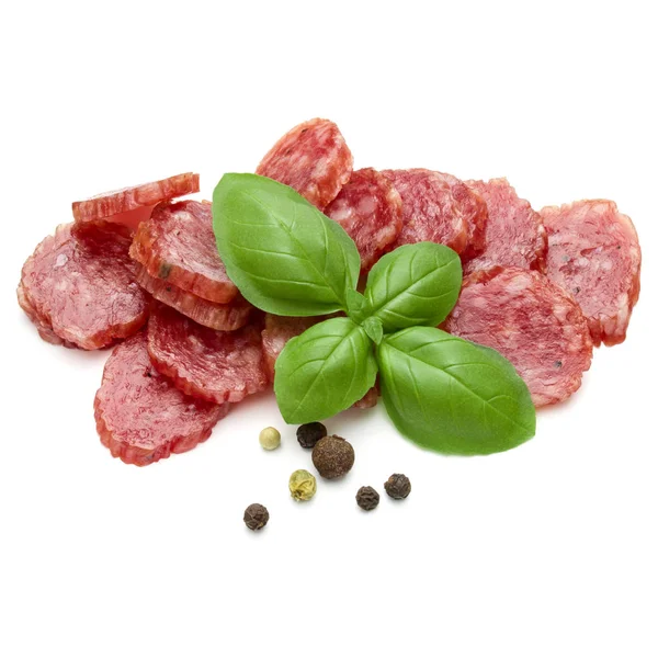Копченая колбаса три ломтика, базиликовые листья и перец — стоковое фото