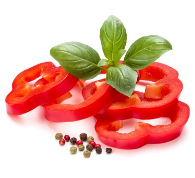 Kırmızı tatlı biber dilimleri