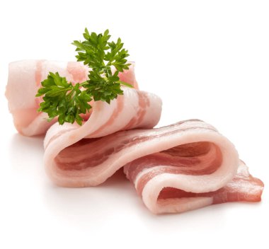  dilimlenmiş domuz pastırması ve maydanoz yaprakları