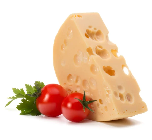 Bloque de queso aislado —  Fotos de Stock