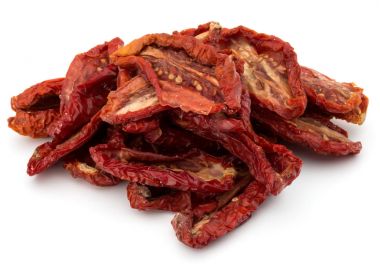 Beyaz üzerine kurutulmuş domates 