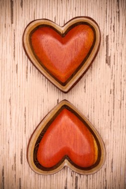 iki ahşap kalp