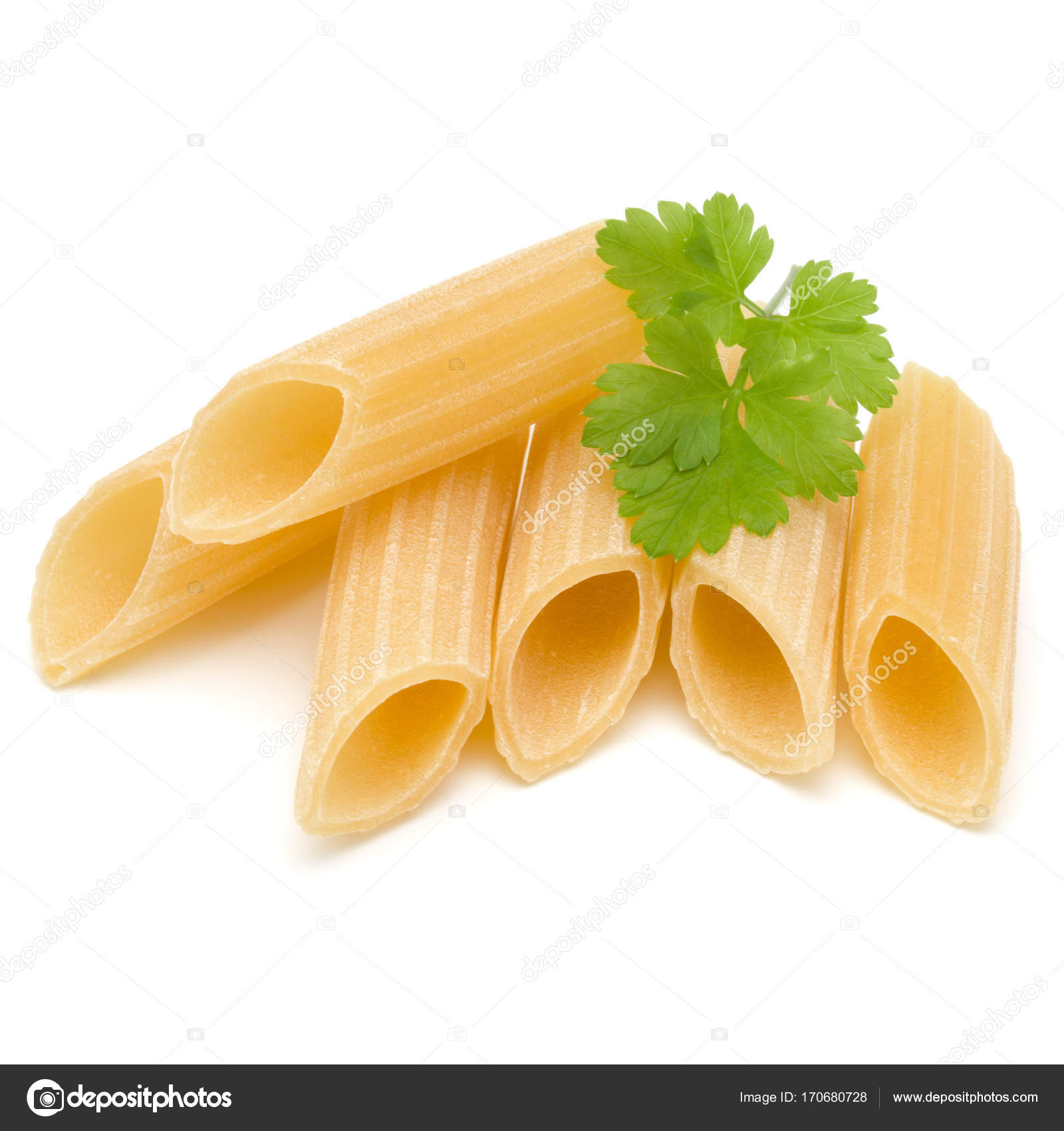 Download Italian pasta Pennoni — 图库照片©natika＃170680728