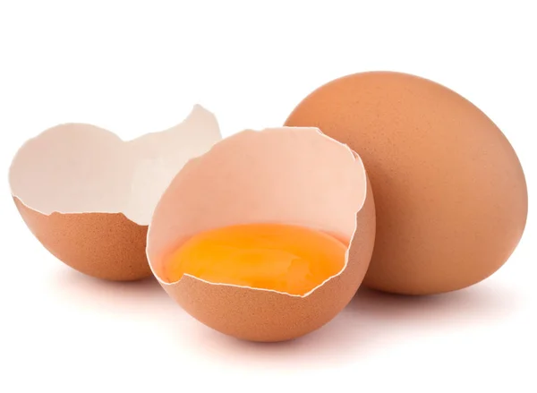 Розбите яйце в яєчній шкаралупі — стокове фото