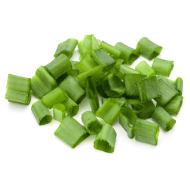 doğranmış taze soğan veya yeşil soğan  