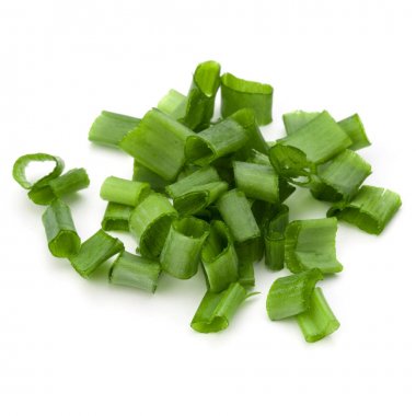 doğranmış taze soğan veya yeşil soğan  