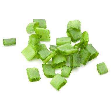 doğranmış taze soğan veya yeşil soğan  