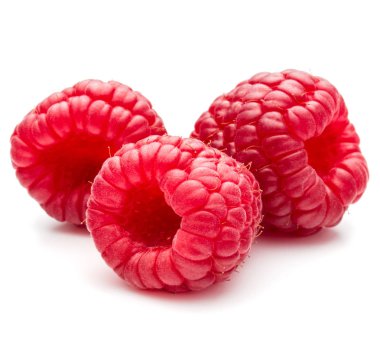 Beyaz üzerinde olgunlaşmış ahududu