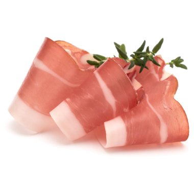 İtalyan prosciutto crudo dilimler beyaz arka plan üzerinde