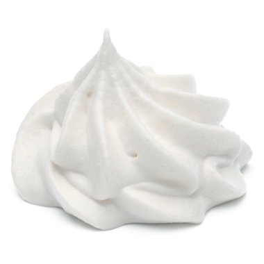 Beyaz arka plan üzerinde izole çırpılmış krem girdap 