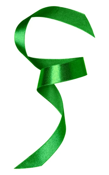 白い背景に分離された緑の色で光沢のあるサテン リボン — ストック写真