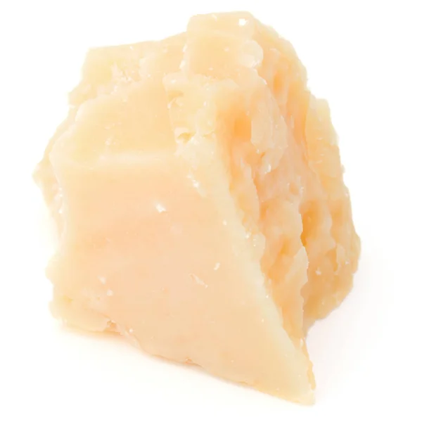 一个干酪碎在白色背景下分离 — 图库照片