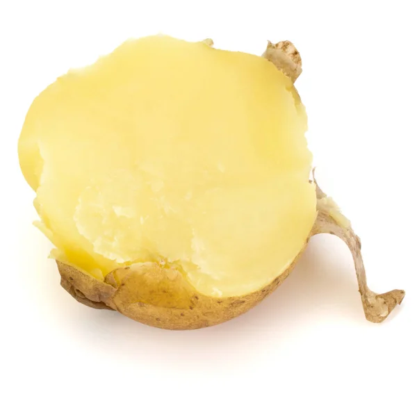 Een Gekookte Geschilde Aardappel Helft Geïsoleerd Witte Achtergrond — Stockfoto