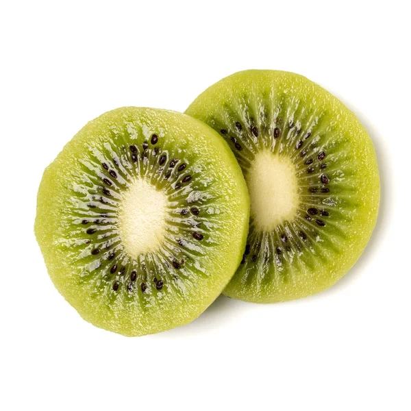 Două felii de fructe kiwi decojite izolate pe fundal alb closeu — Fotografie, imagine de stoc