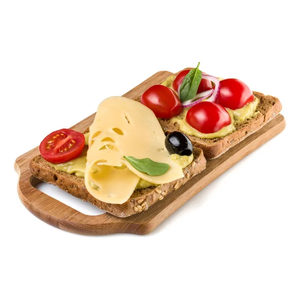开面蔬菜三明治烤面包或 crostini 在木质 se 上 — 图库照片