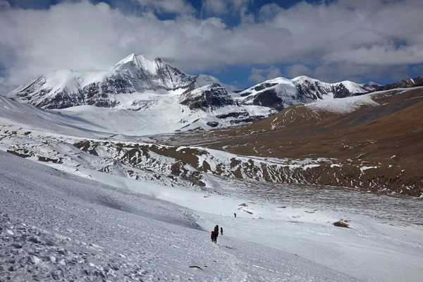Vale das Terras Altas nos Himalaias — Fotografia de Stock