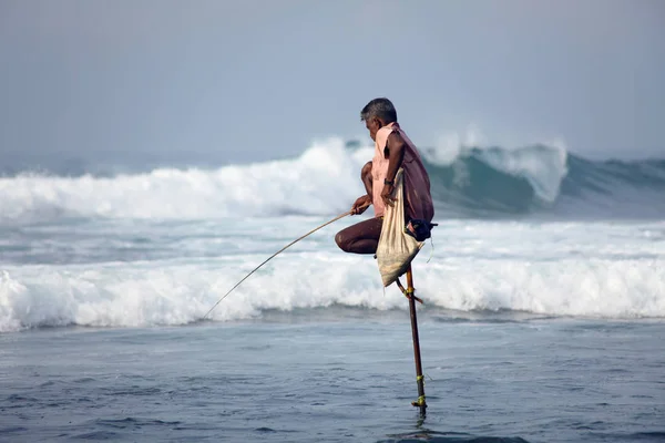 Sri Lanka, costa sul - 05 de janeiro de 2011: sri lanka tradicional — Fotografia de Stock