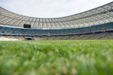 Futbol sahasının panoramik görüntüsü