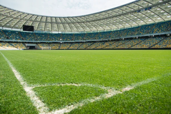 Futbol sahasının panoramik görüntüsü