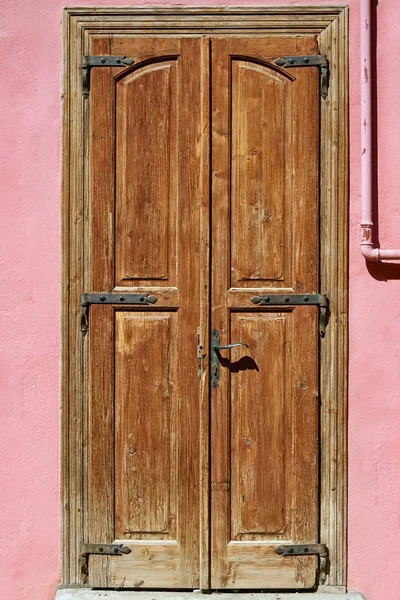 Puerta de madera vieja — Foto de Stock