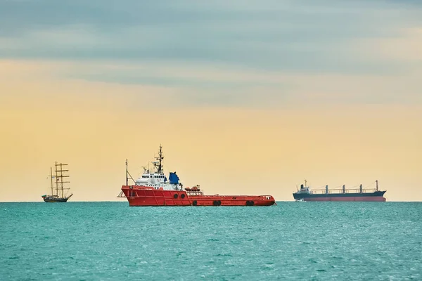 Nave per la movimentazione delle ancore — Foto Stock