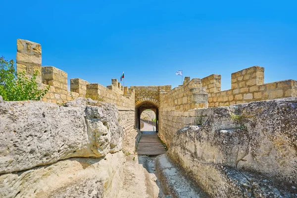 Вход в Овечскую крепость — стоковое фото