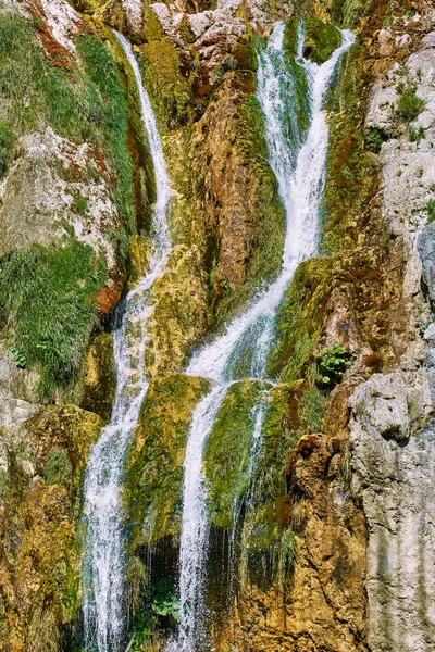 Vodopády v národním parku Plitvická jezera — Stock fotografie