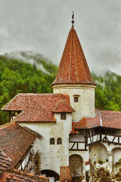 Castello di Bran (Castello di Dracula ) — Foto Stock