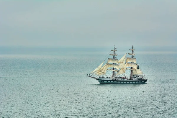 Dois Masted Vela Navio — Fotografia de Stock