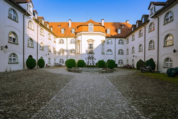 Courtyard in Lindau — Stock Photo, Image