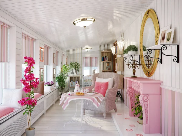 Klasik geleneksel Provence beyaz ve pembe renkler Veranda