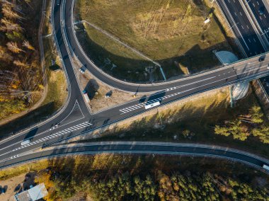 Sonbahar günü ulaşım kavşağı, İHA 'dan hava görüntüsü