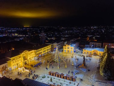 Rusya, Yelets 'in merkez meydanında geleneksel yeni yıl kutlaması, hava manzarası
