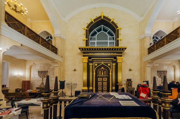 Dentro da sinagoga coral de Voronezh — Fotografia de Stock