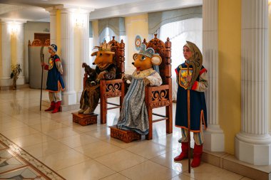 Mouse king and queen. Traditional performance show in Myshkin, Russia, May 2, 2015