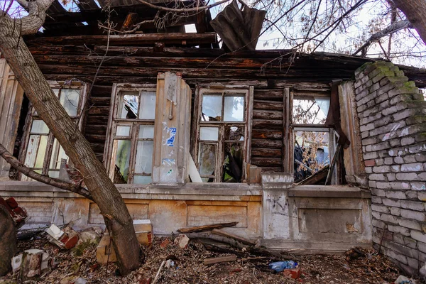 Collapsed Ruined Old Wooden Abandoned House Poor District — Stock Photo, Image