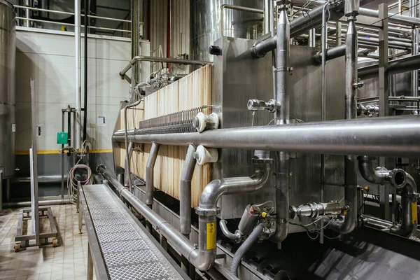Filtreringsmaskiner Modern Bryggeriproduktionslinje — Stockfoto