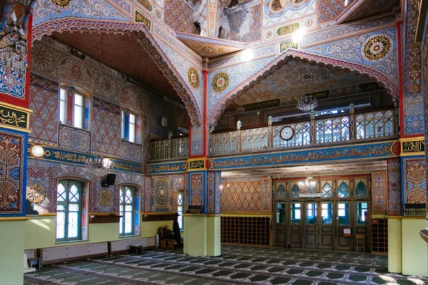 Rússia Vladikavkaz Novembro 2019 Interior Mesquita Mukhtarov Vladikavkaz Rússia — Fotografia de Stock