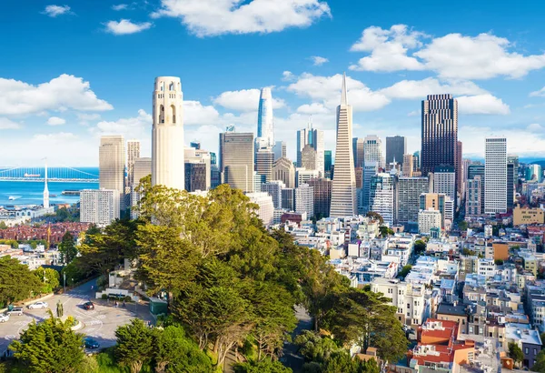 Центр Сан Франциско Койт Тауэр Переднем Плане Знаменитый Город Калифорнии — стоковое фото