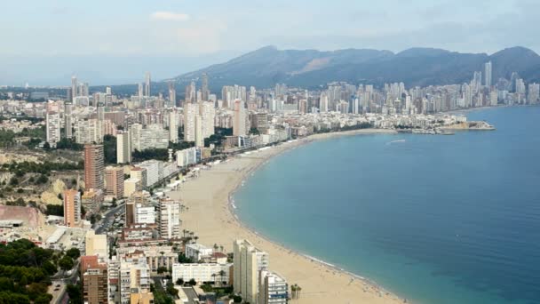 Kustlijn van benidorm — Stockvideo