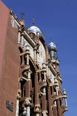 Barcelona'da Katalanca Saray müziği