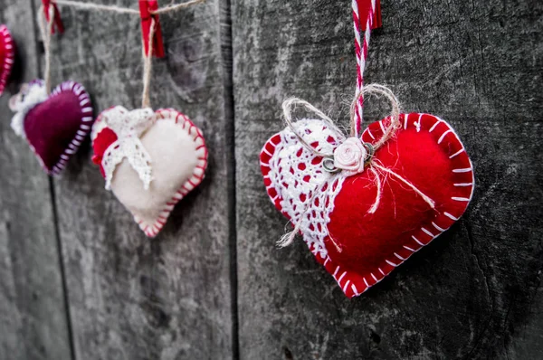 Corazones Colores Sobre Fondo Madera Día San Valentín —  Fotos de Stock