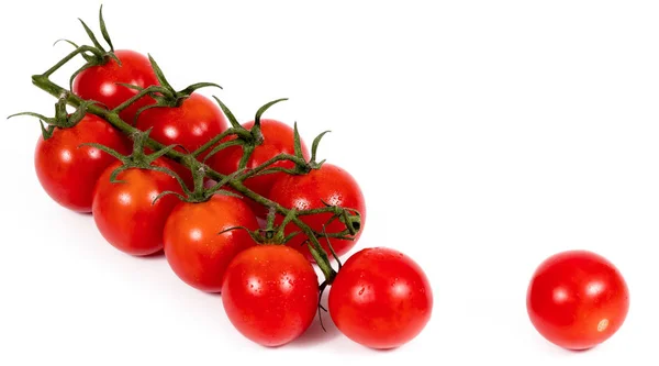 Tomates Cereja Isolados Sobre Fundo Branco — Fotografia de Stock