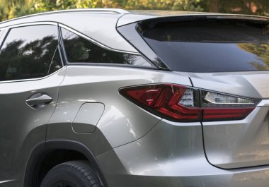 Stil spor araba farları