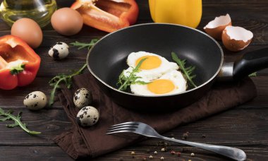 Sevgililer Günü kahvaltısı ya da brunch.